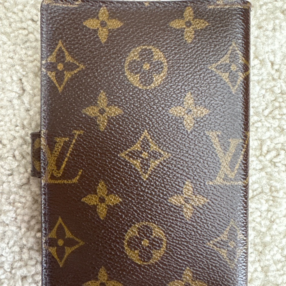 Louis Vuitton Brown & Gold Organizer/Passport Holder - Picture 9 of 9